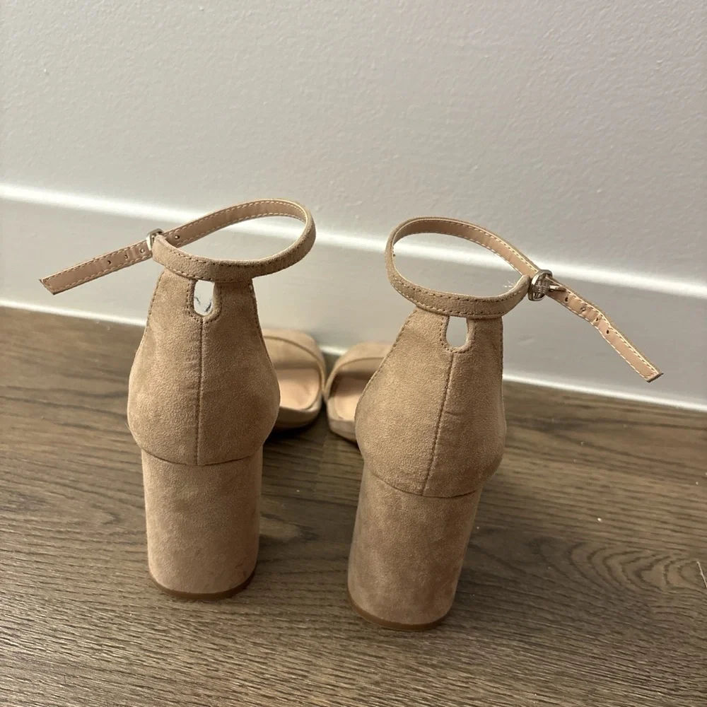 Kelly & Katie Taupe Suede Open Square Toe Heel Size 7 - Picture 7 of 7